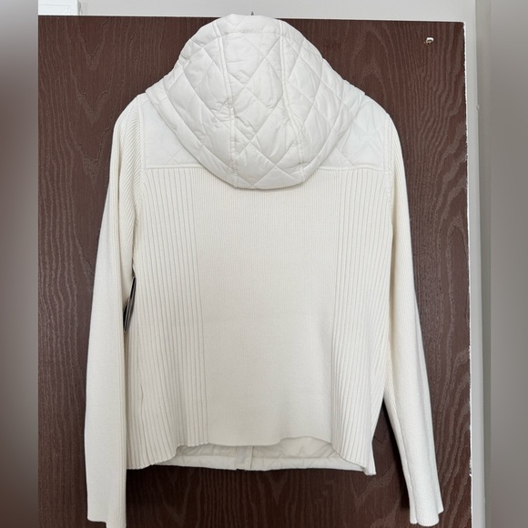 NWT - Liverpool Zip-Up - Picture 5 of 5